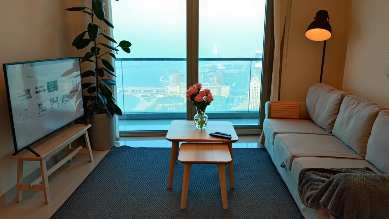 Exquisite, Luxe 1Bd Apartment, Unparalleled Sea Views, Prime Dubai Marina Location & Full Kitchen By "La Buena Vida Holiday Homes Экстерьер фото
