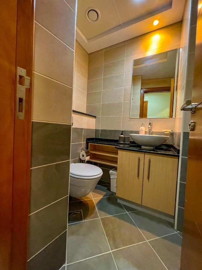 Exquisite, Luxe 1Bd Apartment, Unparalleled Sea Views, Prime Dubai Marina Location & Full Kitchen By "La Buena Vida Holiday Homes Экстерьер фото
