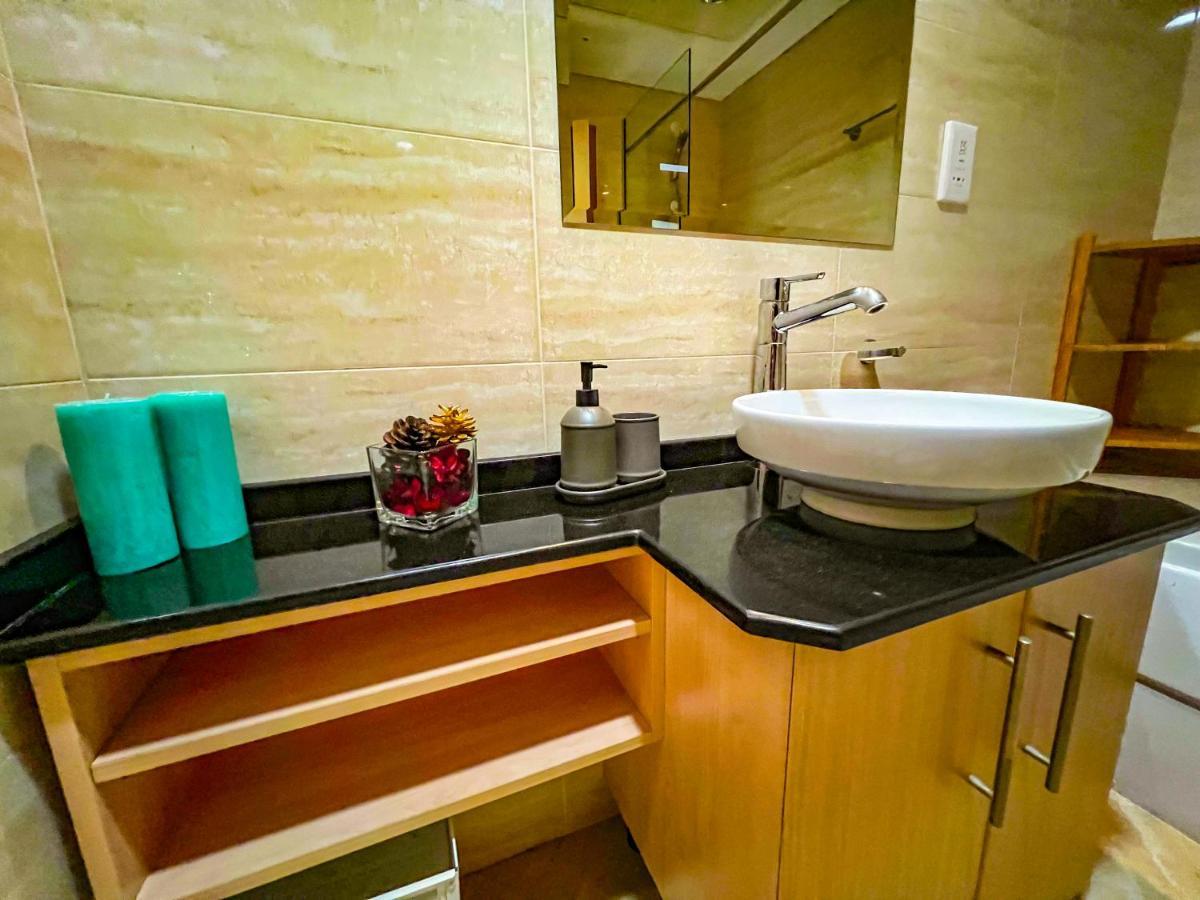 Exquisite, Luxe 1Bd Apartment, Unparalleled Sea Views, Prime Dubai Marina Location & Full Kitchen By "La Buena Vida Holiday Homes Экстерьер фото